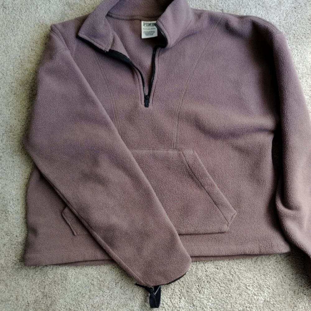 Cropped purple athleisure sweater